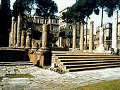 Illuminazione notturna dell'Area Sacra