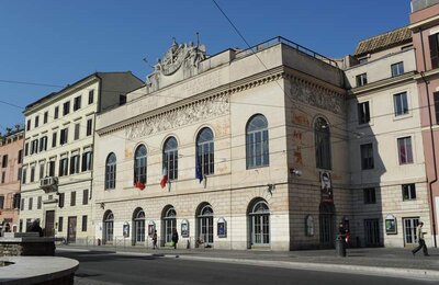 17 Aprile 2011 - 01 - Teatro Argentina