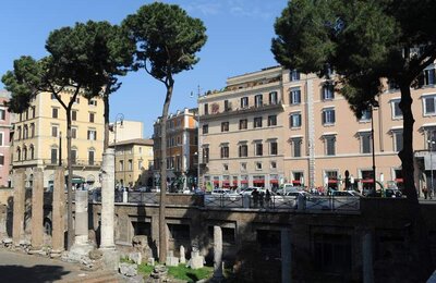 17 Aprile 2011 - 07 - Largo di Torre Argentina