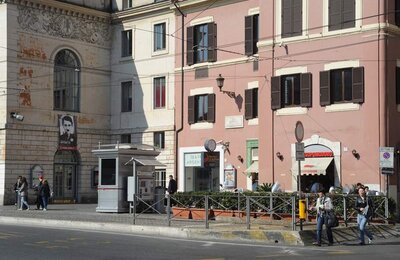 17 Aprile 2011 - 22 - Largo di Torre Argentina