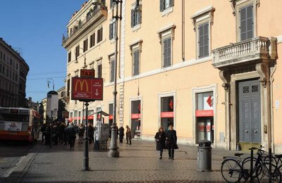 26 Dicembre 2011 - Largo di Torre Argentina 21