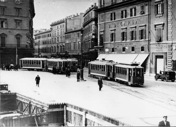 Largo di Torre Argentina, 1900